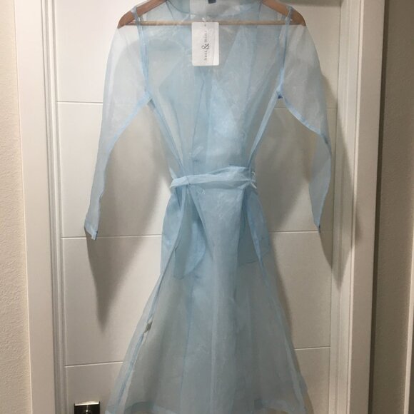 Organza Trench {Still Available} - Picture 2 of 7